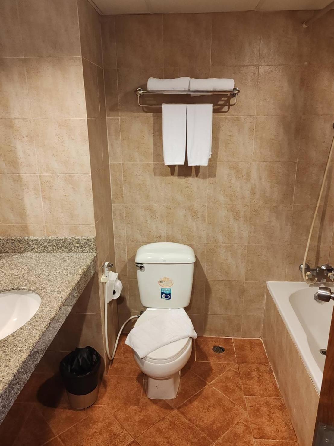 Sandy Spring Hotel Патая Екстериор снимка