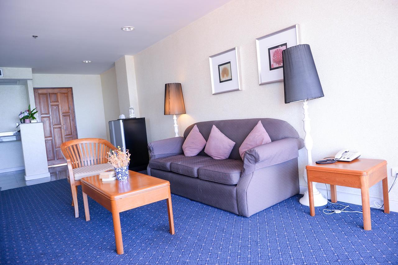 Sandy Spring Hotel Патая Екстериор снимка