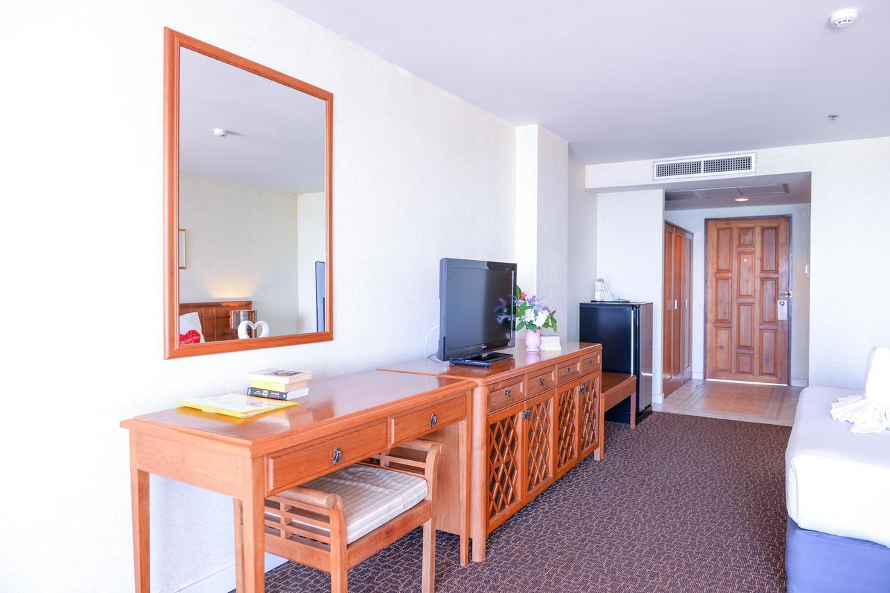 Sandy Spring Hotel Патая Екстериор снимка
