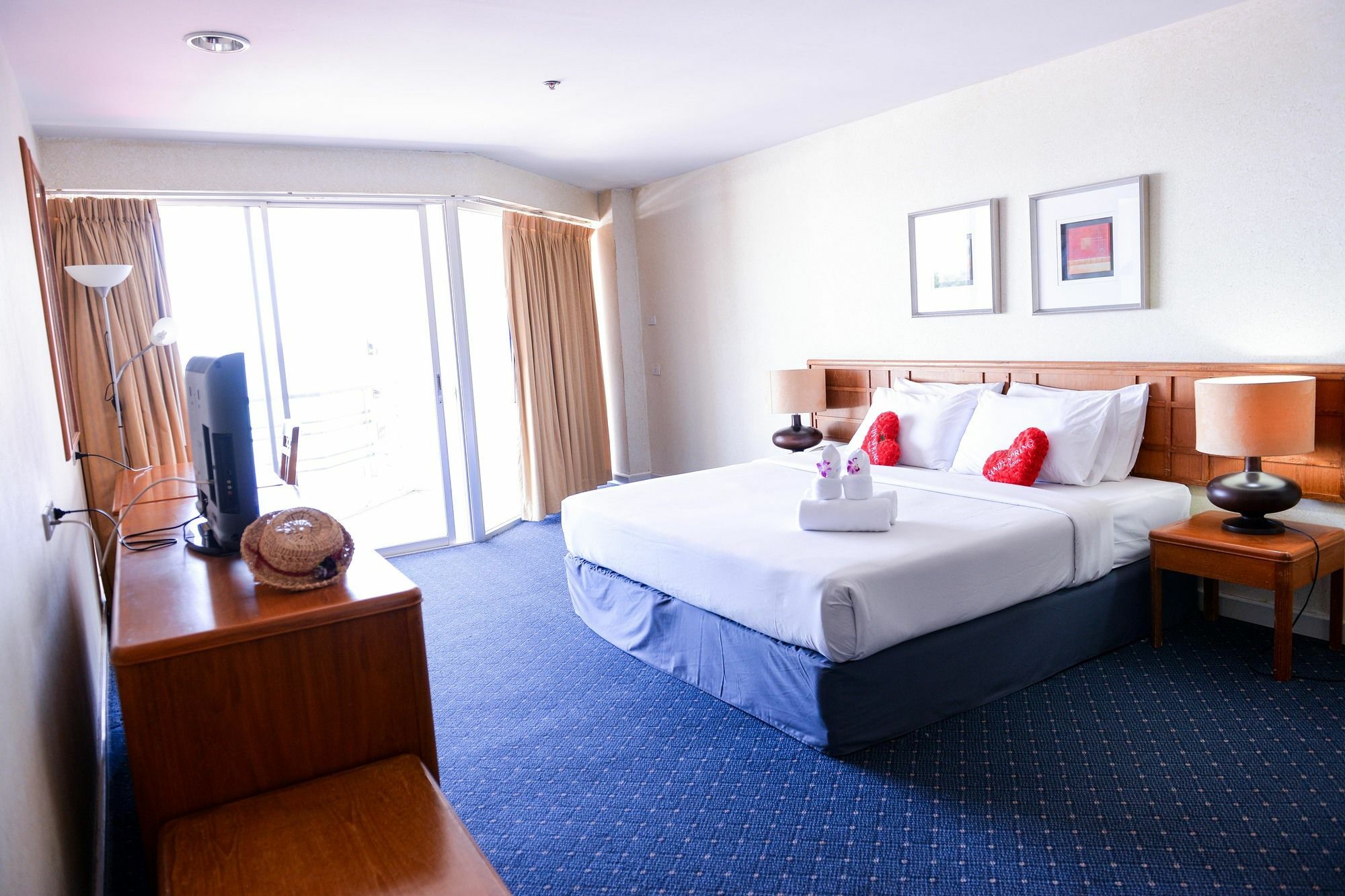 Sandy Spring Hotel Патая Екстериор снимка