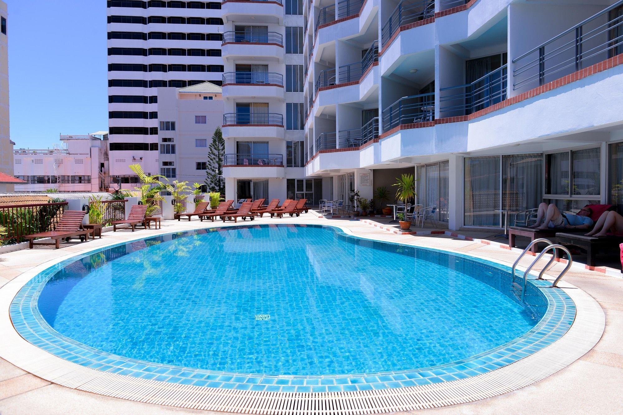 Sandy Spring Hotel Патая Екстериор снимка